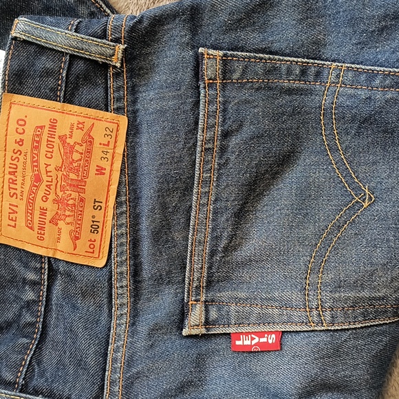 Men's Levi's 34/32 - Picture 2 of 2